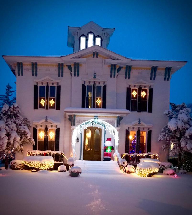 Tillinghast Manor Bed & Brunch Ovid Exterior foto